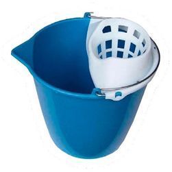 Bucket with mop press 13L
